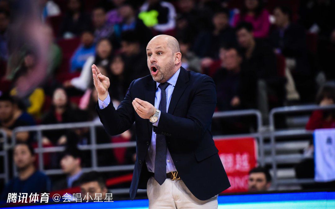 由彼得;博格执导，马克;沃尔伯格主演，凯文;贝肯、约翰;古德曼、J;K;西蒙斯、米歇尔;莫纳汉、欧阳万成等众多好莱坞实力影星联袂出演的《恐袭波士顿》内地已定档11月17日